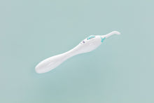 Load image into Gallery viewer, The Original AutoFlosser - A dentist designed threader floss handle.  A user-friendly threader floss for implants, bridges, braces, and permanent bonded retainers